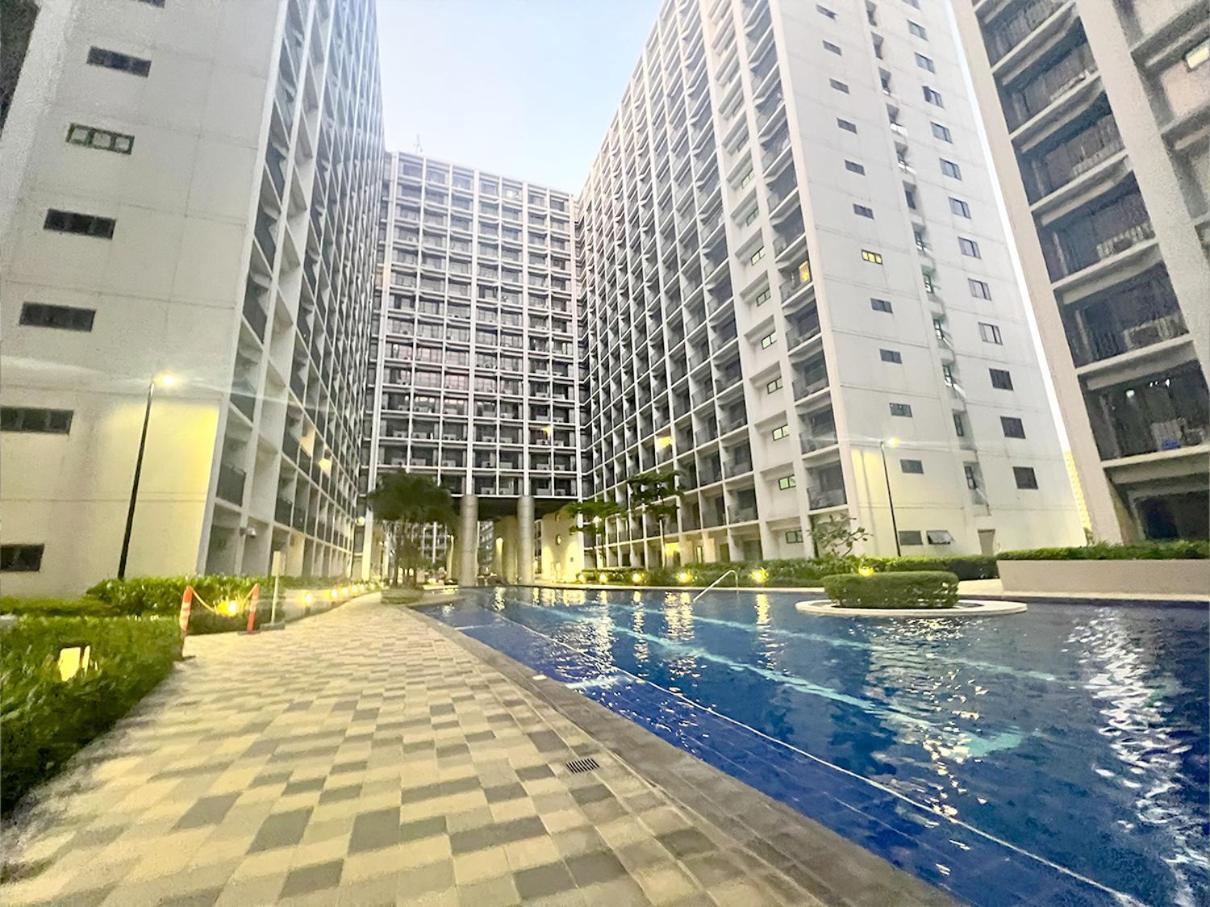 Rmd Luxe Staycation By Opmmi Manilla Buitenkant foto